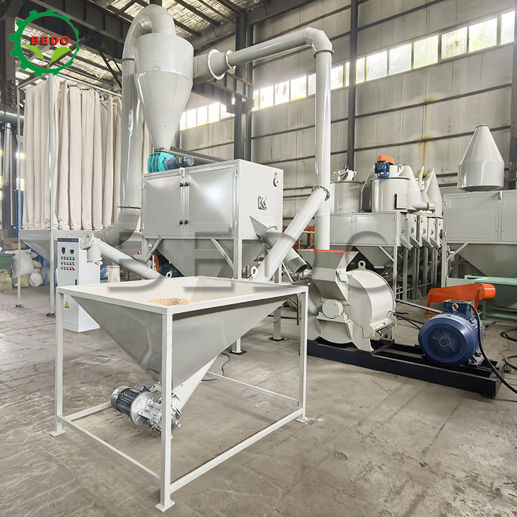 50Hz Частотная машина для древесной муки для древесных опилок, низкий уровень шума и высокая частота