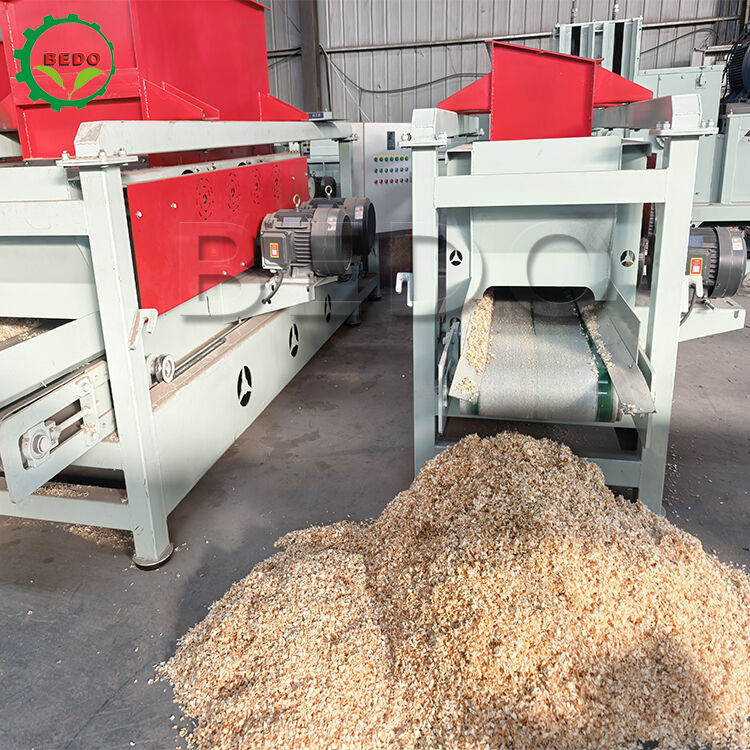 Станок для производства древесной стружки, с мощностью главного вала 7,5 кВт*4, для толщины стружки 1-2 мм и скоростью вращения 3600 об/мин